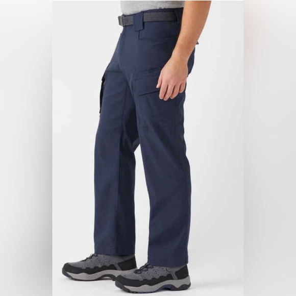 New Duluth flex dry on the fly cargos color gun metal - Picture 2 of 16